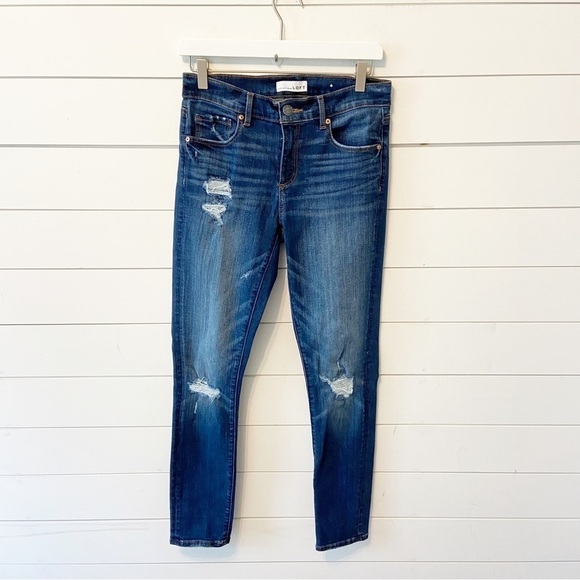 LOFT | Didtressed Modern Skinny Size 27/4 - Picture 1 of 11
